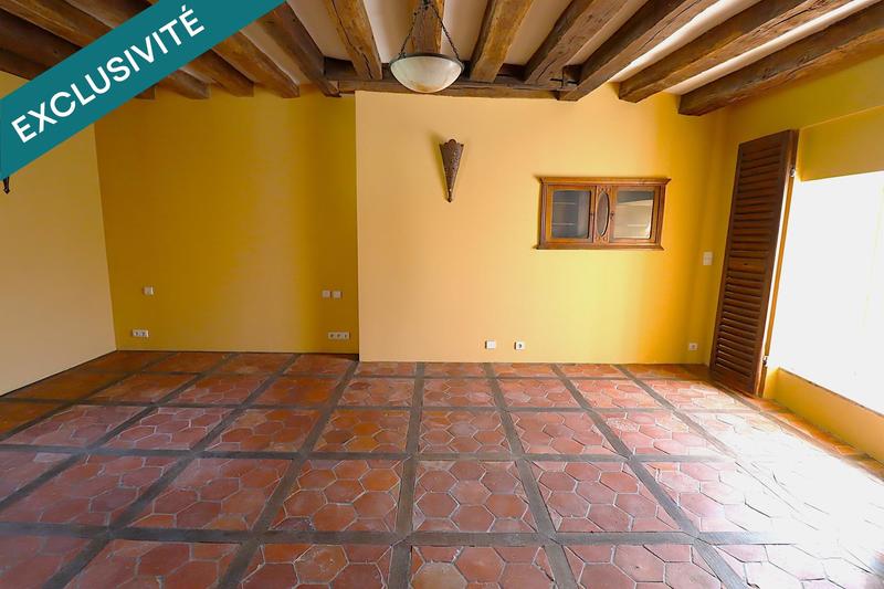 Maison - 200 m² - 8 pièces