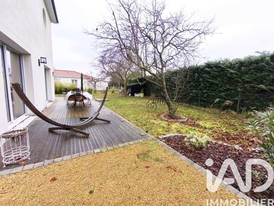 Maison - 120 m² - 5 pièces