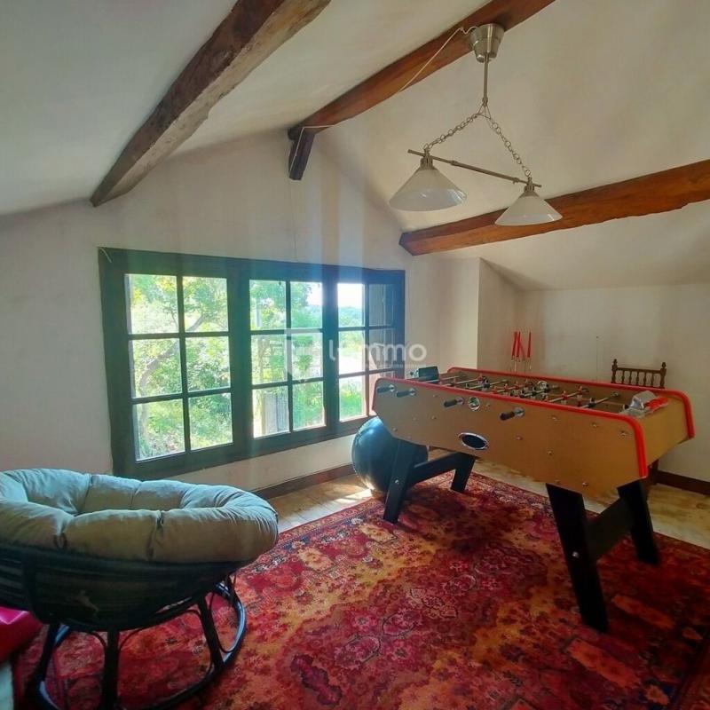 Maison - 190 m² - 5 pièces