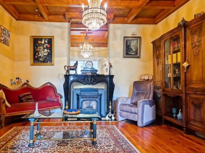 Maison - 226 m² - 9 pièces