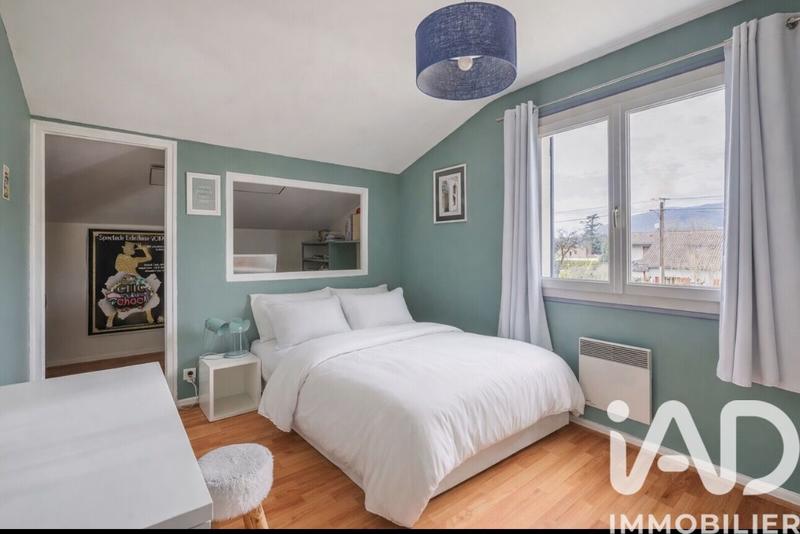 Maison - 137 m² - 6 pièces