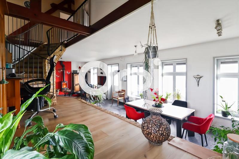 Maison - 133 m² - 6 pièces