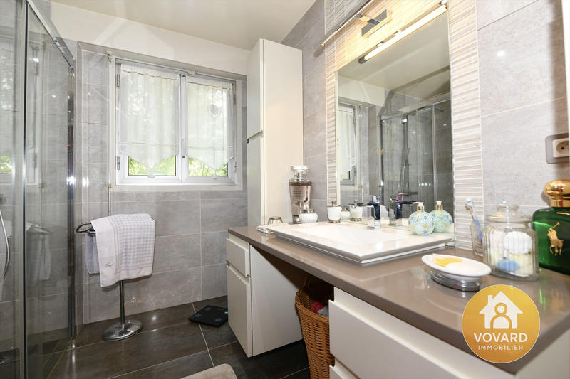 Appartement - 117 m² - 5 pièces