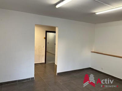 Local d'activités - 90 m²
