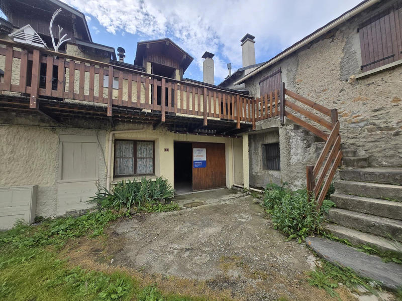 Maison traditionnelle - 67 m² - 3 pièces