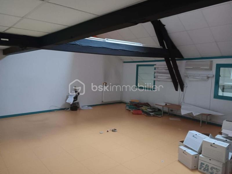 Bureau - 310 m² - 12 pièces