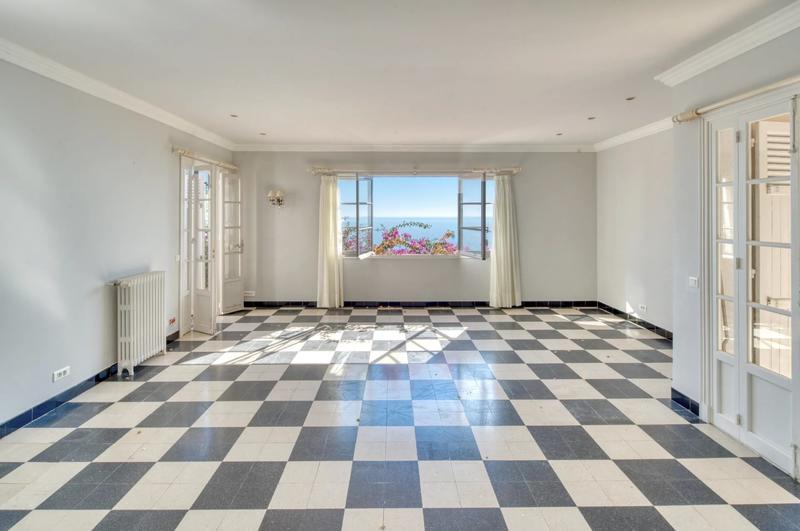 Villa - 400 m² - 7 pièces