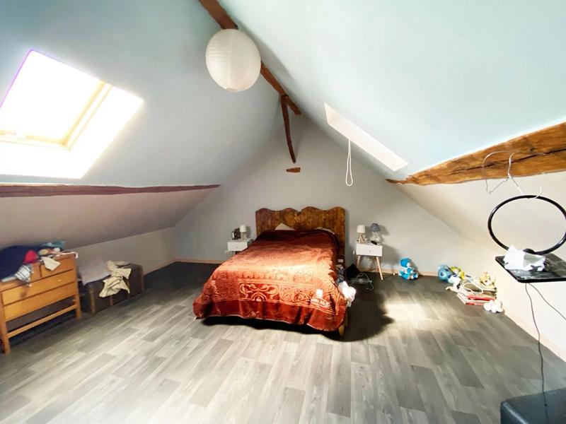 Maison - 170 m² - 7 pièces