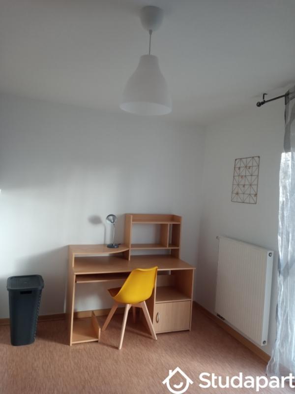 Chambre - 13 m² - 1 pièce