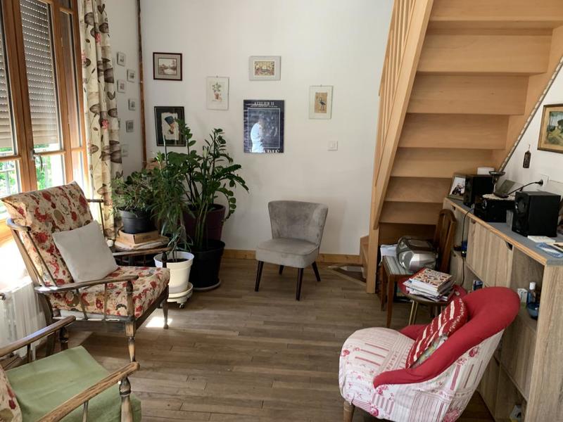 Maison - 107 m² - 6 pièces