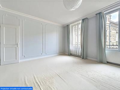 Appartement - 102 m² - 5 pièces