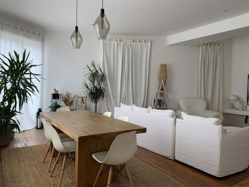 Appartement - 100 m² - 4 pièces