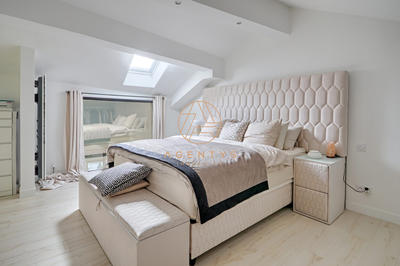 Appartement - 99 m² - 5 pièces