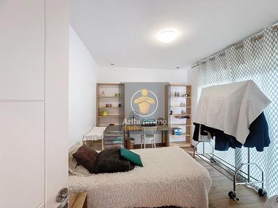 Maison - 190 m² - 6 pièces