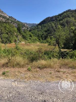 Terrain - 73 209 m²