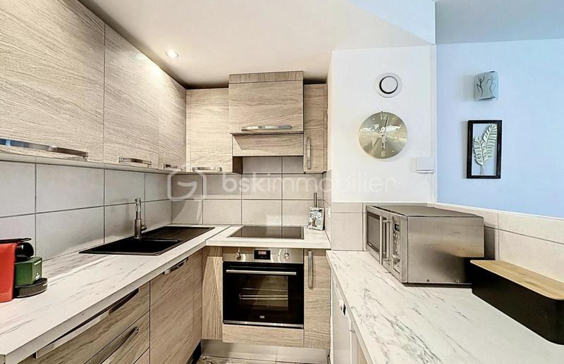 Appartement - 64 m² - 3 pièces