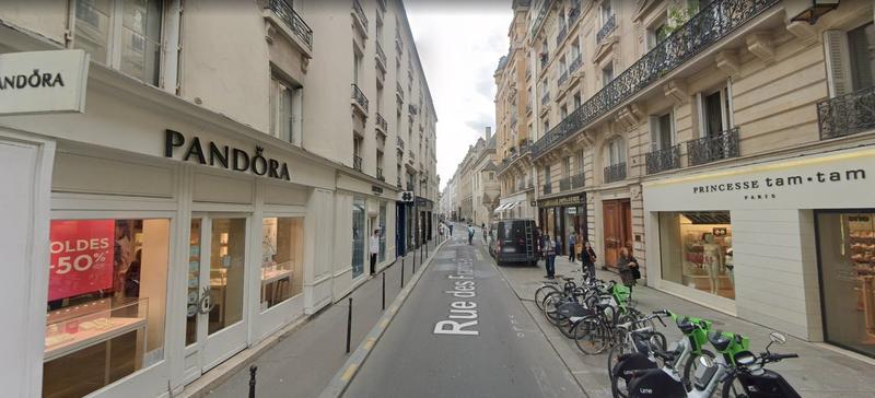 Fonds de commerce - Local commercial - 117 m²