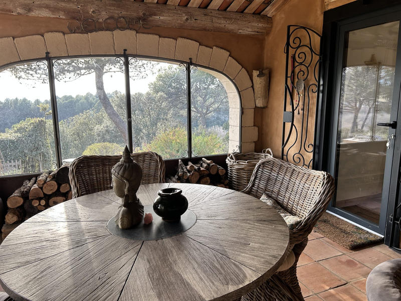 Maison traditionnelle - 170 m² - 7 pièces