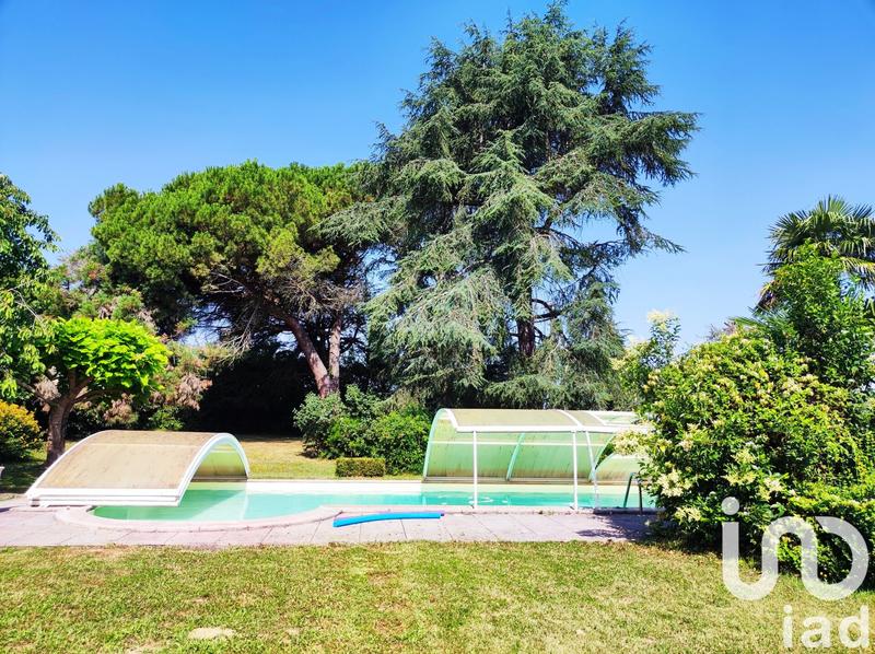 Maison - 227 m² - 7 pièces