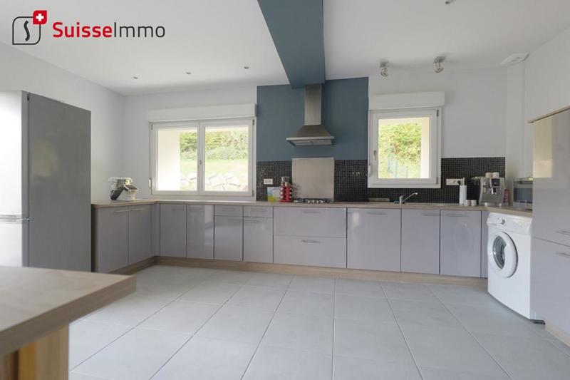 Maison - 174 m² - 5 pièces