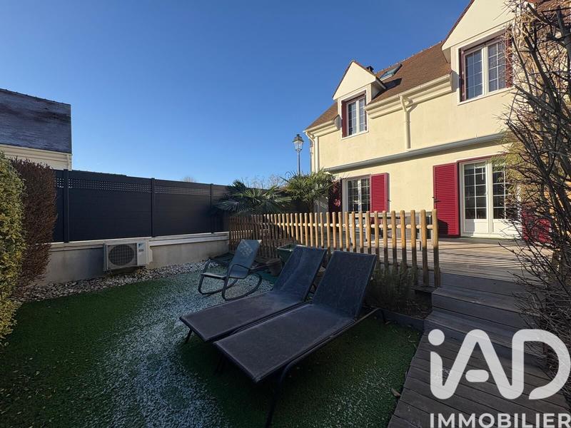 Maison - 108 m² - 6 pièces