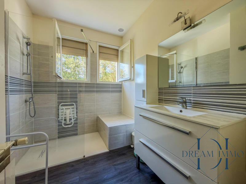 Villa - 89 m² - 5 pièces