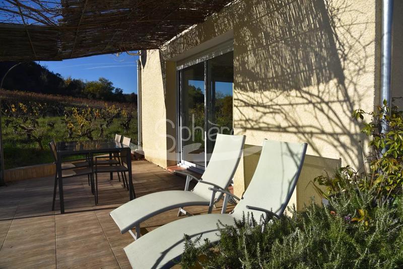 Propriété - 223 m² - 10 pièces