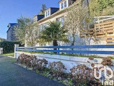 Maison - 130 m² - 9 pièces