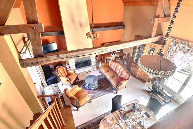 Maison - 158 m² - 6 pièces