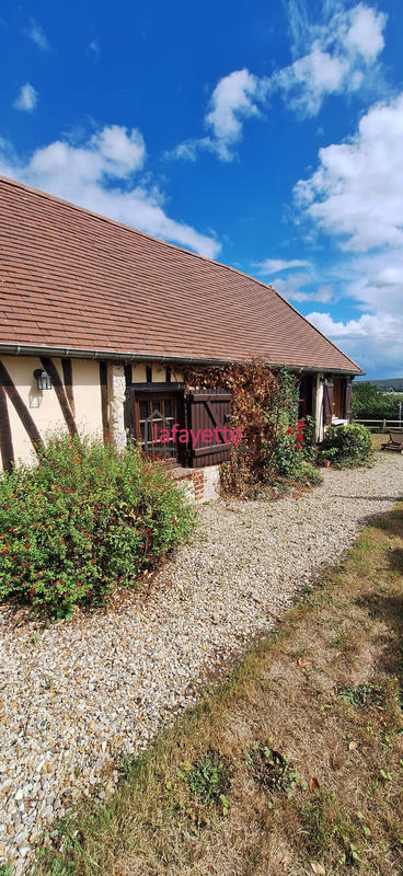 Maison - 180 m² - 7 pièces