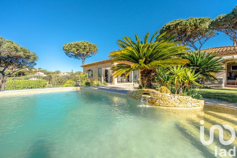 Maison - 230 m² - 7 pièces