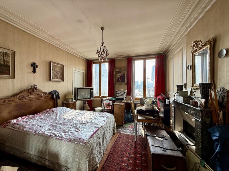 Demeure - 283 m² - 10 pièces