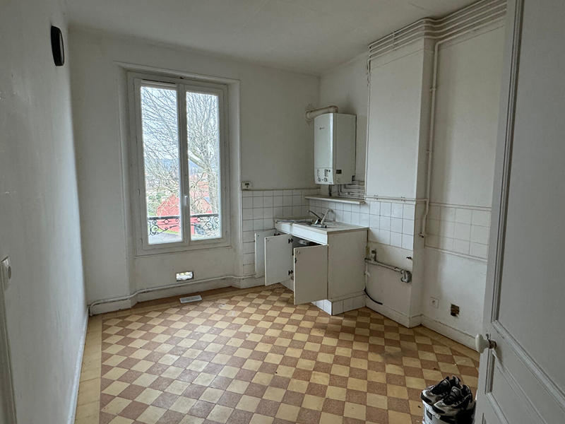 Immeuble - 15 pièces