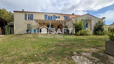 Maison - 201 m² - 8 pièces