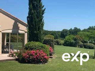 Maison - 204 m² - 5 pièces