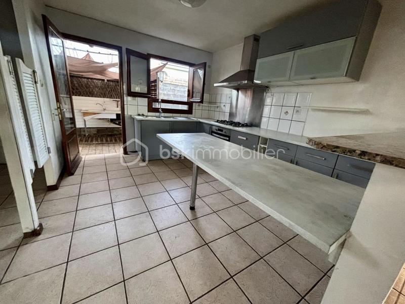 Maison - 110 m² - 4 pièces