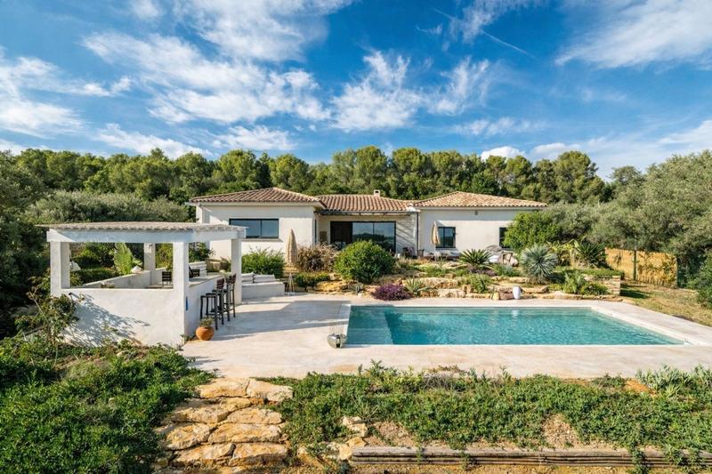 Villa - 190 m² - 6 pièces