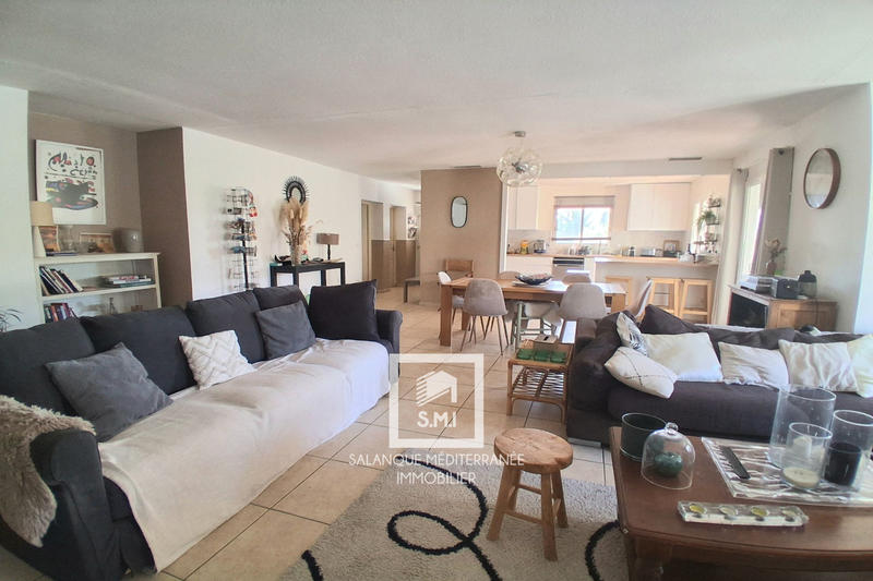 Maison - 182 m² - 6 pièces