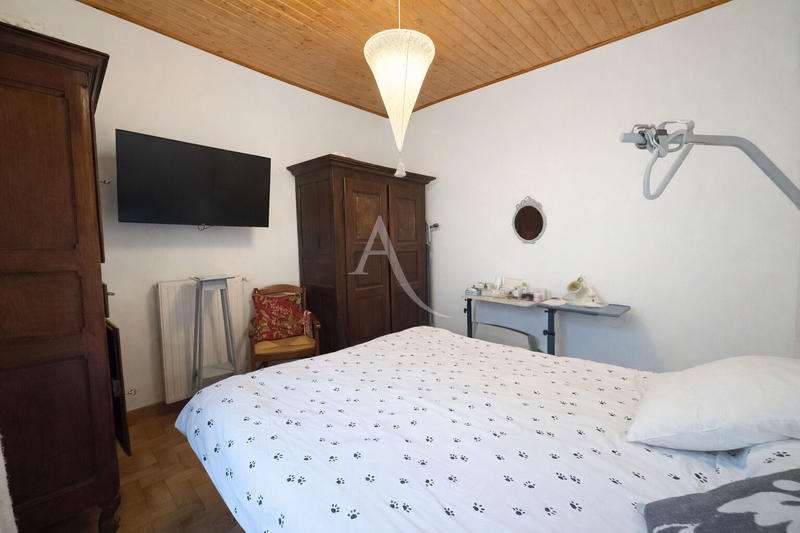 Maison - 130 m² - 8 pièces