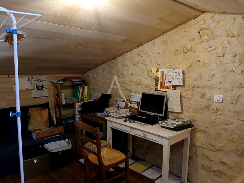 Maison - 140 m² - 4 pièces