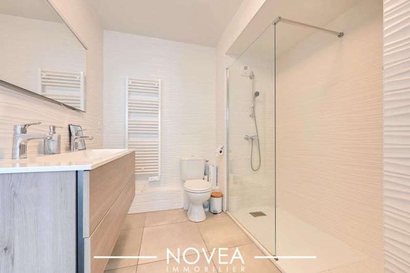 Appartement - 95 m² - 4 pièces