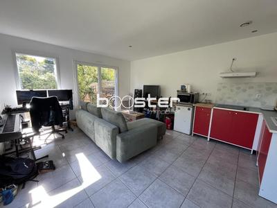 Appartement ancien - 47 m² - 2 pièces