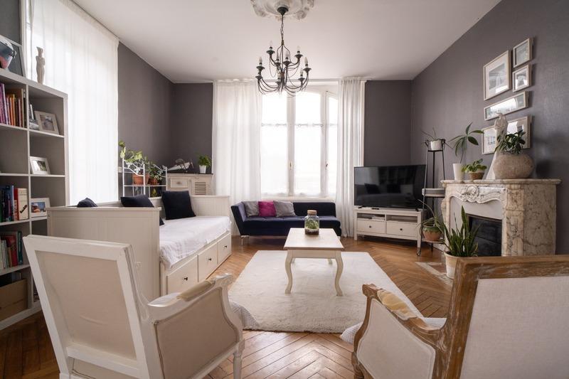 Maison - 227 m² - 10 pièces