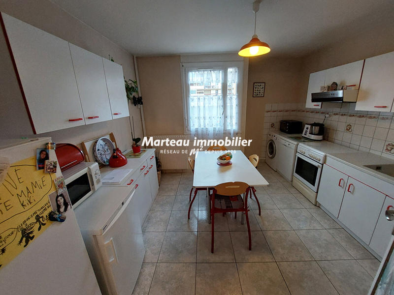 Appartement - 82 m² - 3 pièces