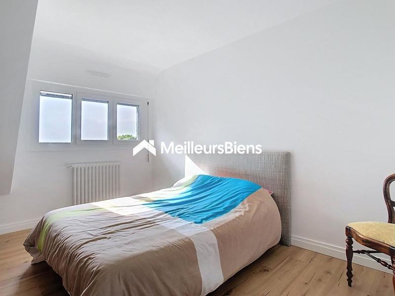 Maison - 133 m² - 6 pièces