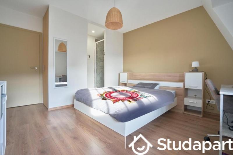 Chambre - 16 m² - 1 pièce