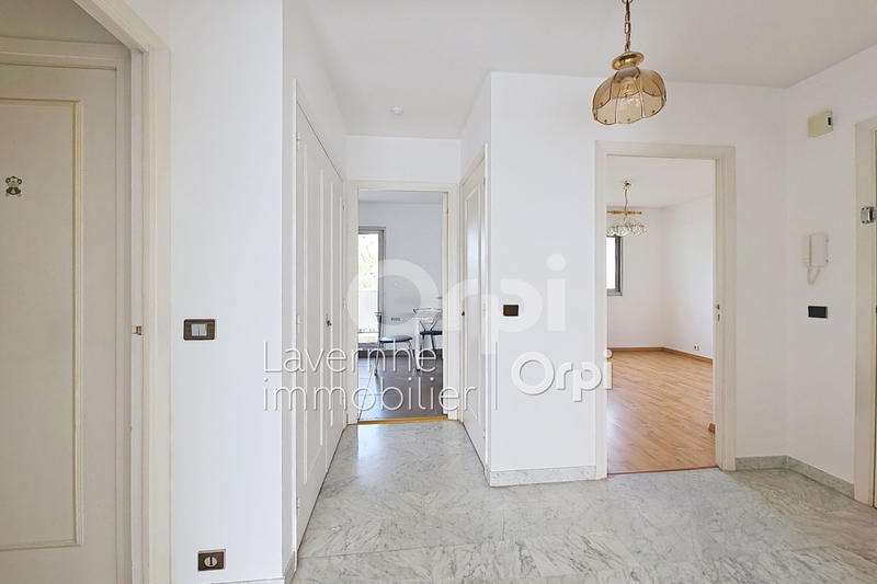 Appartement - 79 m² - 3 pièces