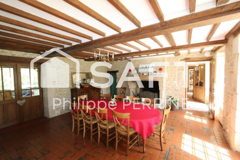 Maison - 310 m² - 15 pièces