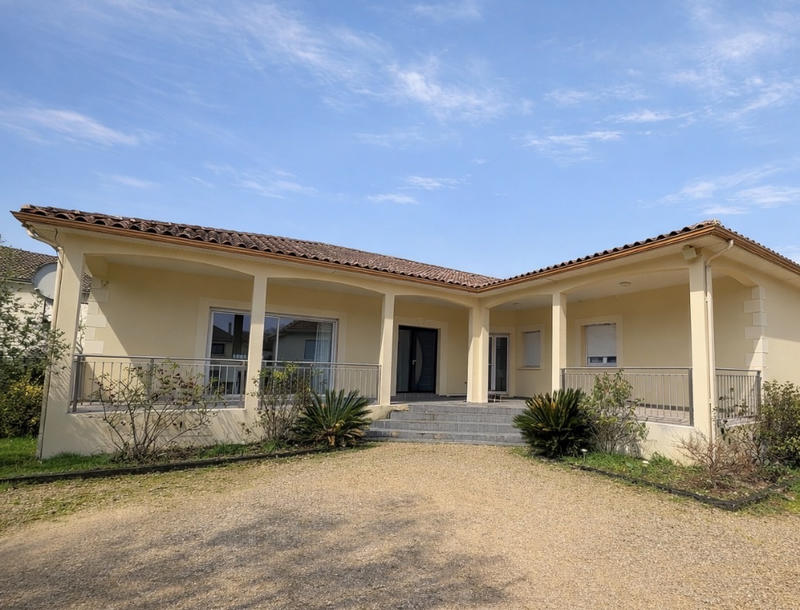 Maison - 157 m² - 6 pièces