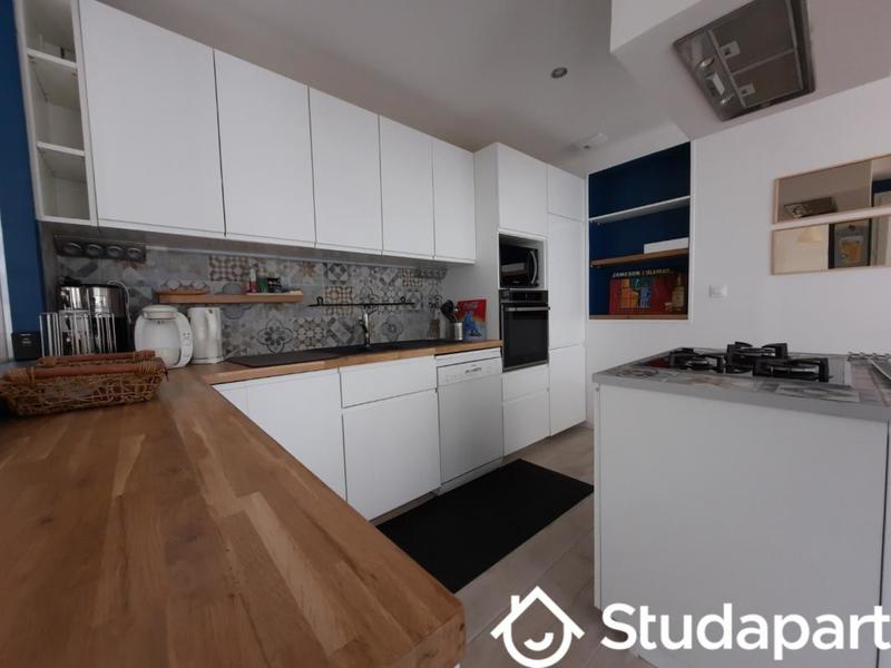 Chambre - 12 m² - 1 pièce